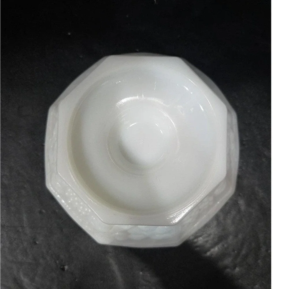 Anchor Hocking Harvest Grape Compote, Vtg Milk Glass Pedestal‎ Bowl, Centerpiece